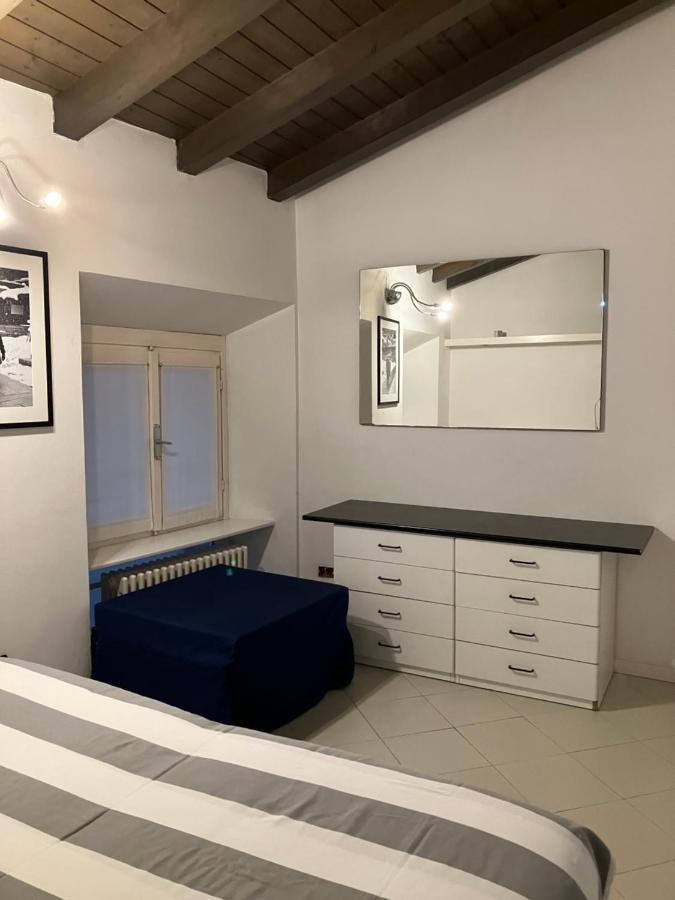Ferienwohnung Cute And Cozy Centro Citta' Bergamo Exterior foto